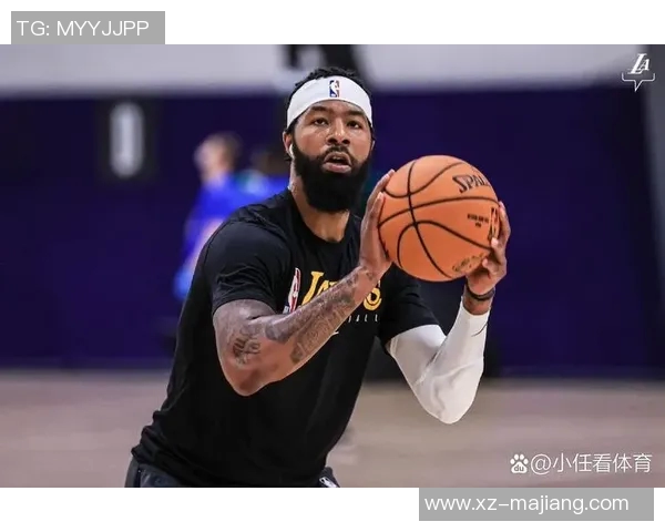 迪文岑佐与里德三分球表现不佳却携手贡献21分展现默契配合